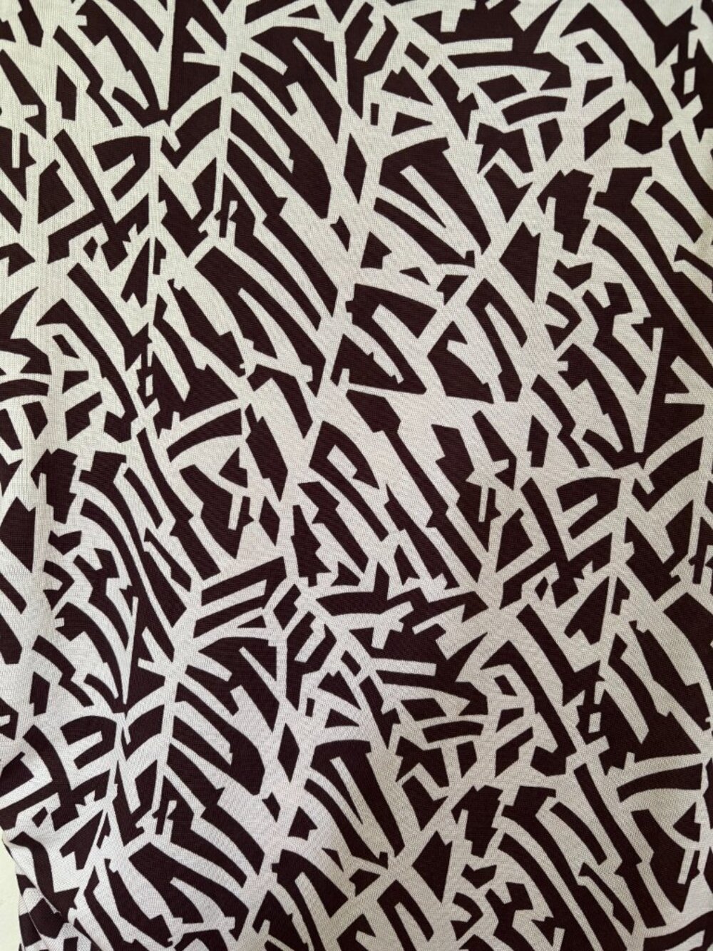 Diane Von Furstenburg Bold Geometric Silk Brown and Cream Midi Dress. Size 4 - Picture 5 of 7